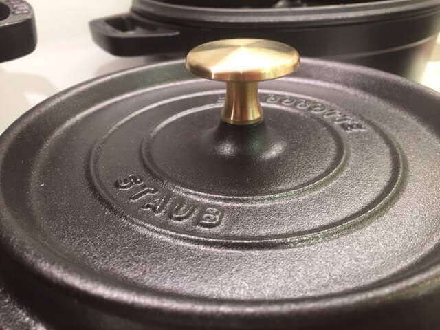 Staub lid with brass knob
