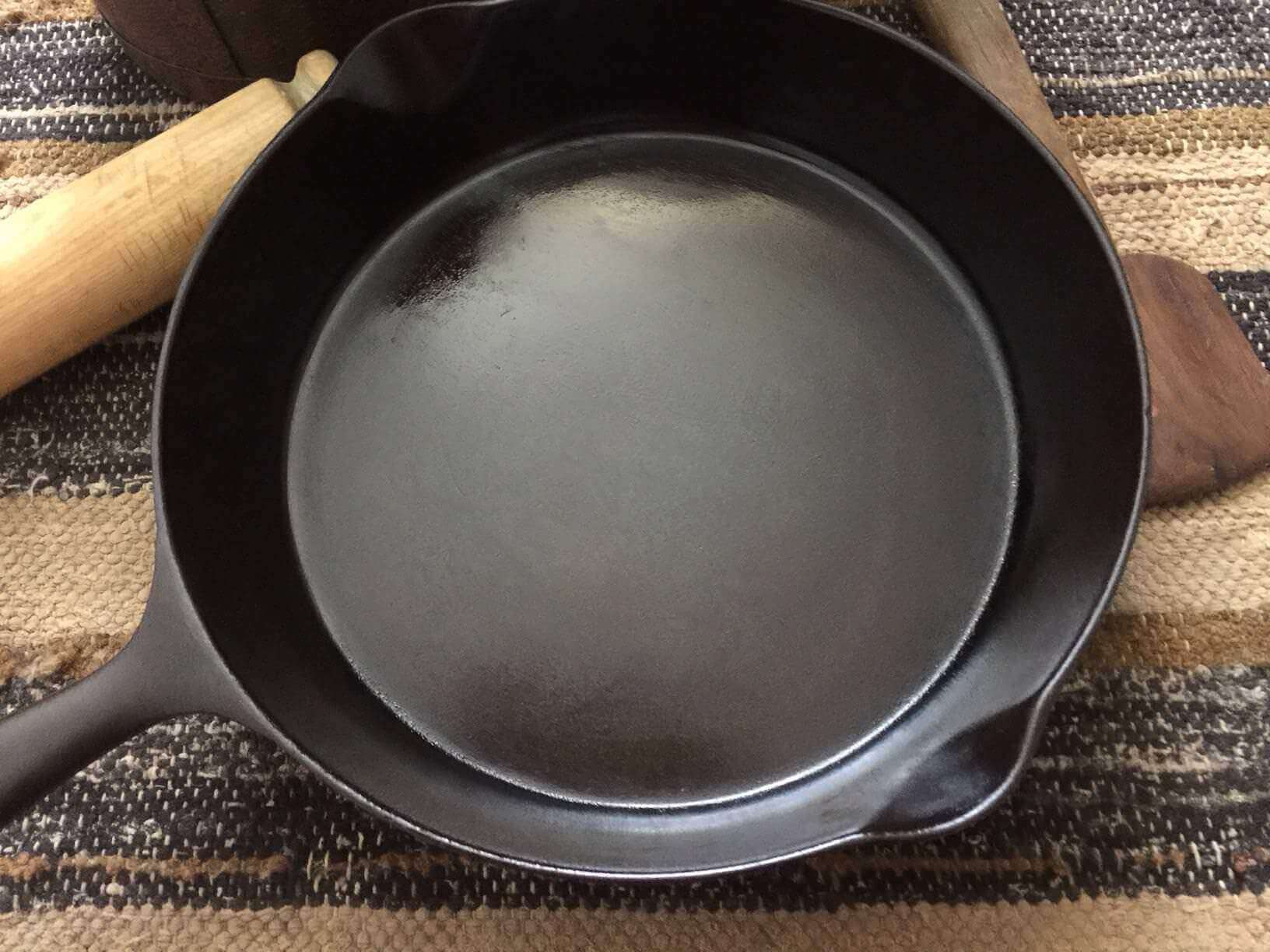 Antique Cast Iron Skillet 10 Inch Wagner 1920 Deep Dish One Off 