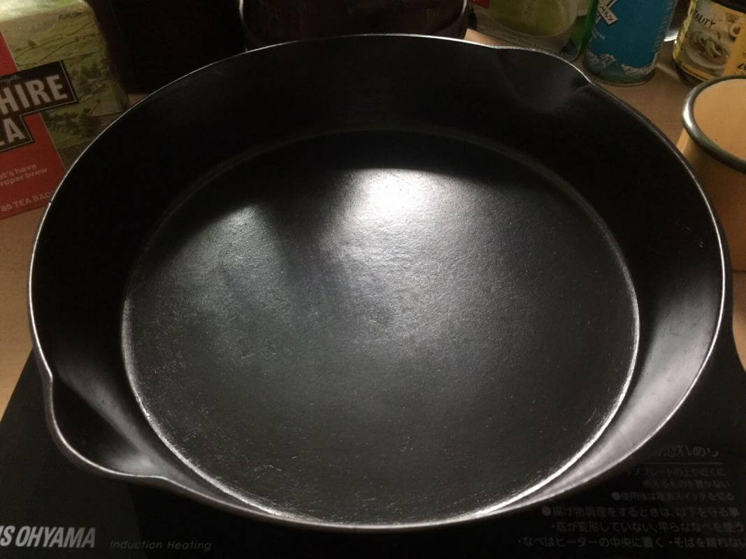 Vintage cast iron made by Favorite Stove and Range.