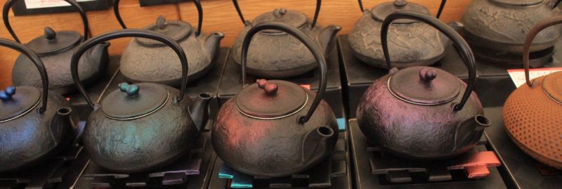 Selection of Oitomi teapots for sale