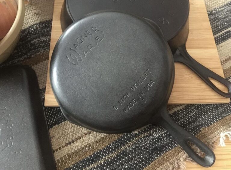Learn how to inspect a Wagner cast iron skillet.